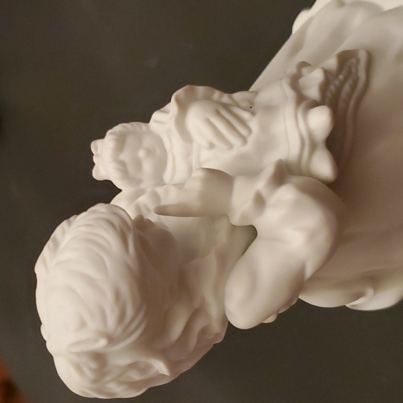 Girl shushing baby dept 56 - Picture 6 of 7